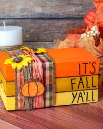 DIY Fall Book Stack Project, simple and inexpensive homemade crate craft project that is of the fall decor theme.