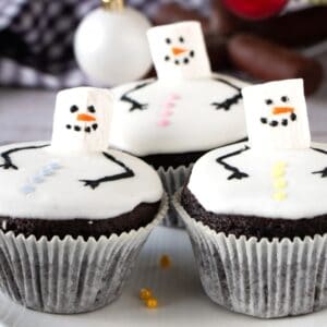 Melted Snowman Cupcakes