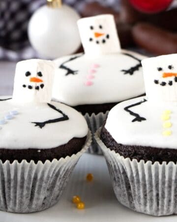 Melted Snowman Cupcakes