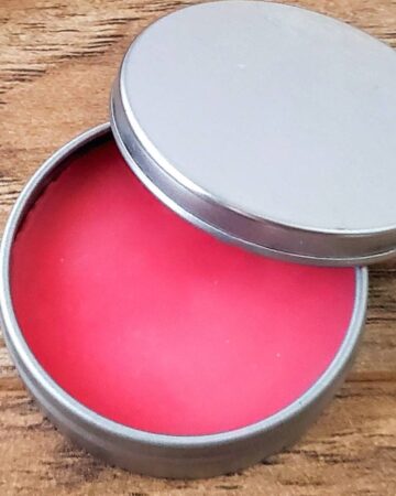 Easy Homemade Lip Balm
