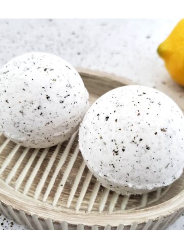 Lemon and Green Tea Bath Bombs