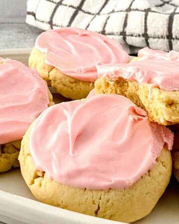 Copycat Crumbl Sugar Cookies