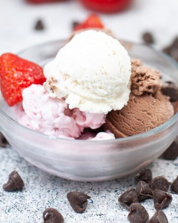 How to Make Mason Jar Ice Cream