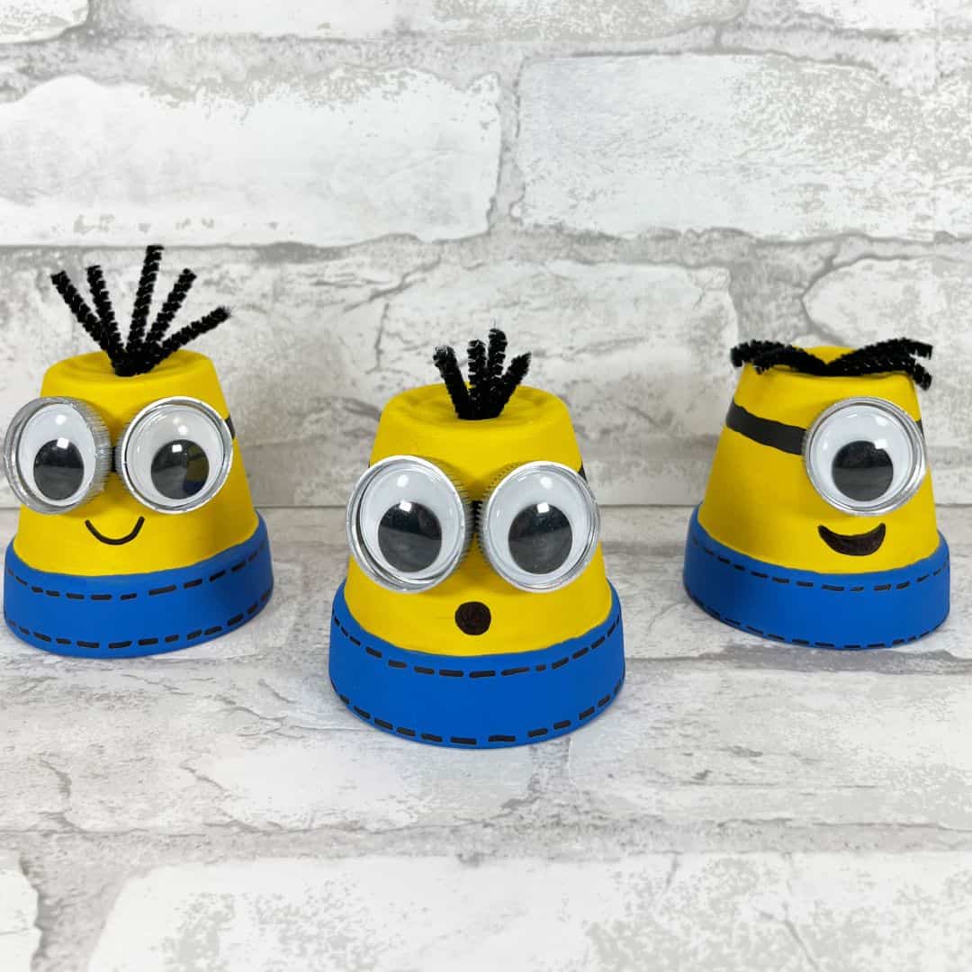 Make Minions out of Flower Pots, a simple diy craft project idea for most ages for turning a terracotta pot into a minion character.
