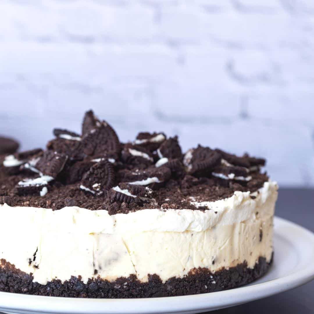Oreo Ice Cream Cheesecake Pie, an easy and tasty dessert recipe idea that is both a cheesecake and an ice cream pie.