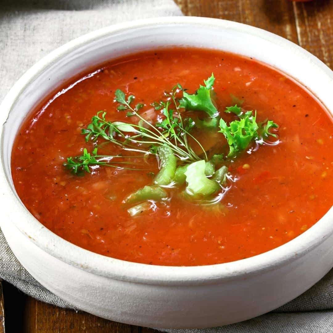 28 DELICIOUS CHILLED SOUP RECIPES, A LISTING OF SOME OF THE BEST SUMMER SOUPS MADE WITH HEALTHY INGREDIENTS.
