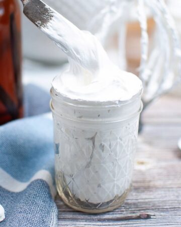 How to Make Marshmallow Fluff