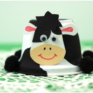 Adorable Yogurt Cup Cow Craft DIY