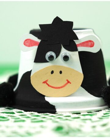 Adorable Yogurt Cup Cow Craft DIY