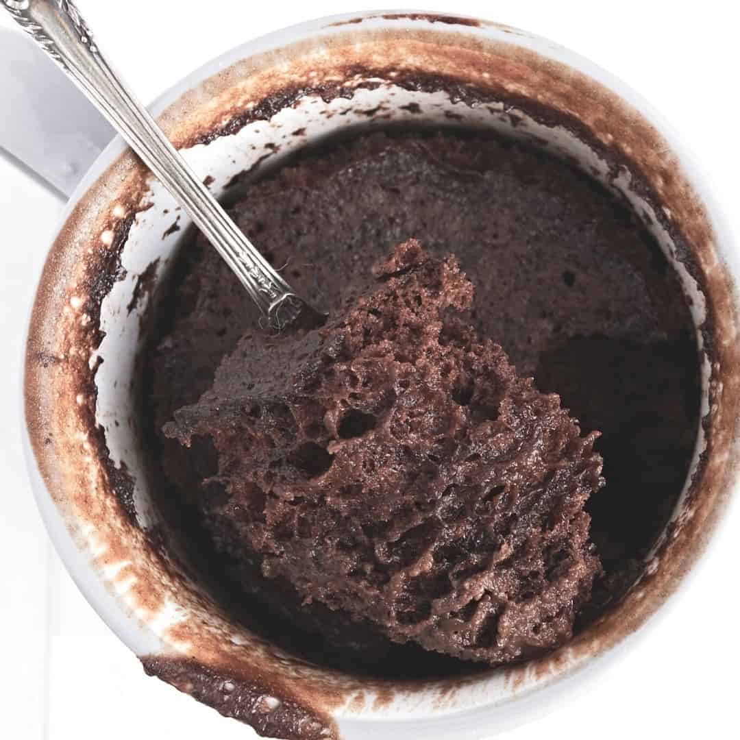 42 of the Best Mug Cake Recipes, easy dessert cake recipes made in mugs in minutes. Includes vegan, sugar free, and gluten free recipes.
