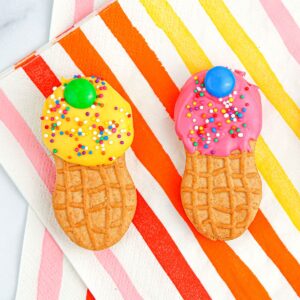 Nutter Butter Ice Cream Sundae Cones - DIY and Fun