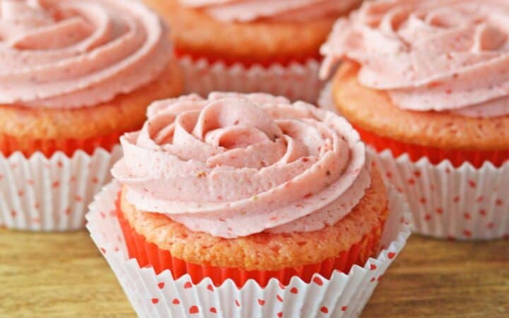 Cake Mix Champagne Cupcakes