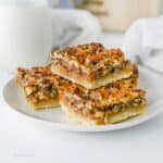 Simple Pecan Pie Bars Recipe