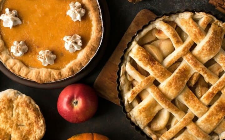 37 Easy Thanksgiving Dessert Recipe Ideas, simple and delicious recipes for cakes, cookies, pie, no bake, and bars.