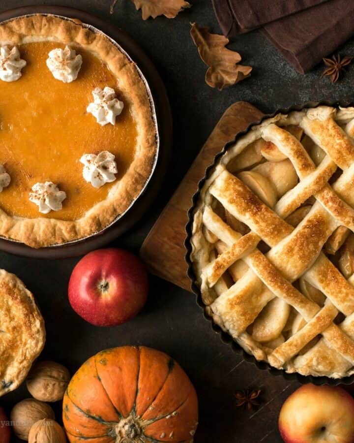 37 Easy Thanksgiving Dessert Recipe Ideas, simple and delicious recipes for cakes, cookies, pie, no bake, and bars.