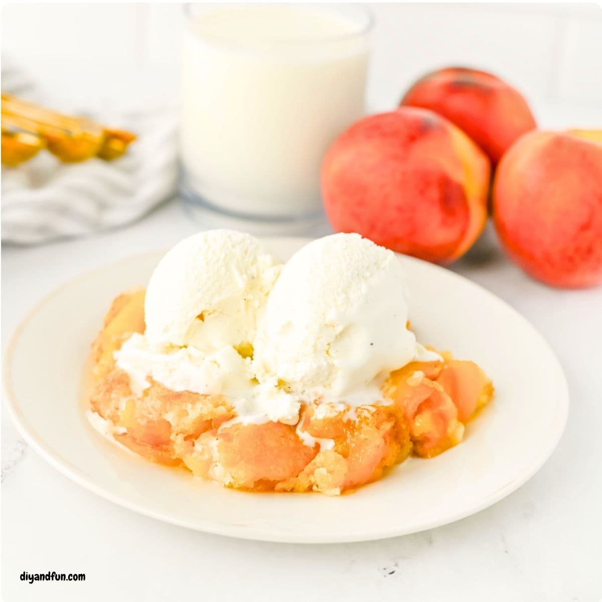 Easy Old Fashioned Peach Cobbler Recipe made with Fresh Peaches and a buttery golden crust, perfect for summer gatherings or family dinners. Easy Old Fashioned Peach Cobbler Recipe made with Fresh Peaches and a buttery golden crust, perfect for summer gatherings or family dinners.