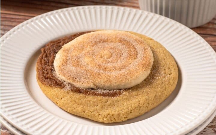 Frosted Cinnamon Swirl Cookies