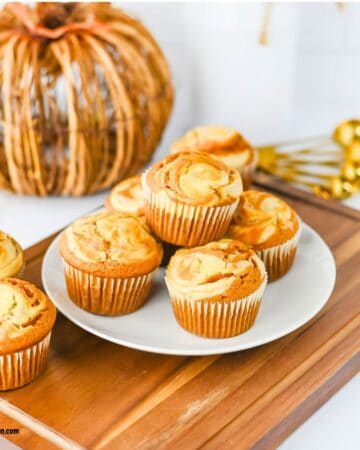 Easy Pumpkin Cream Cheese Muffins (Starbucks Copycat)